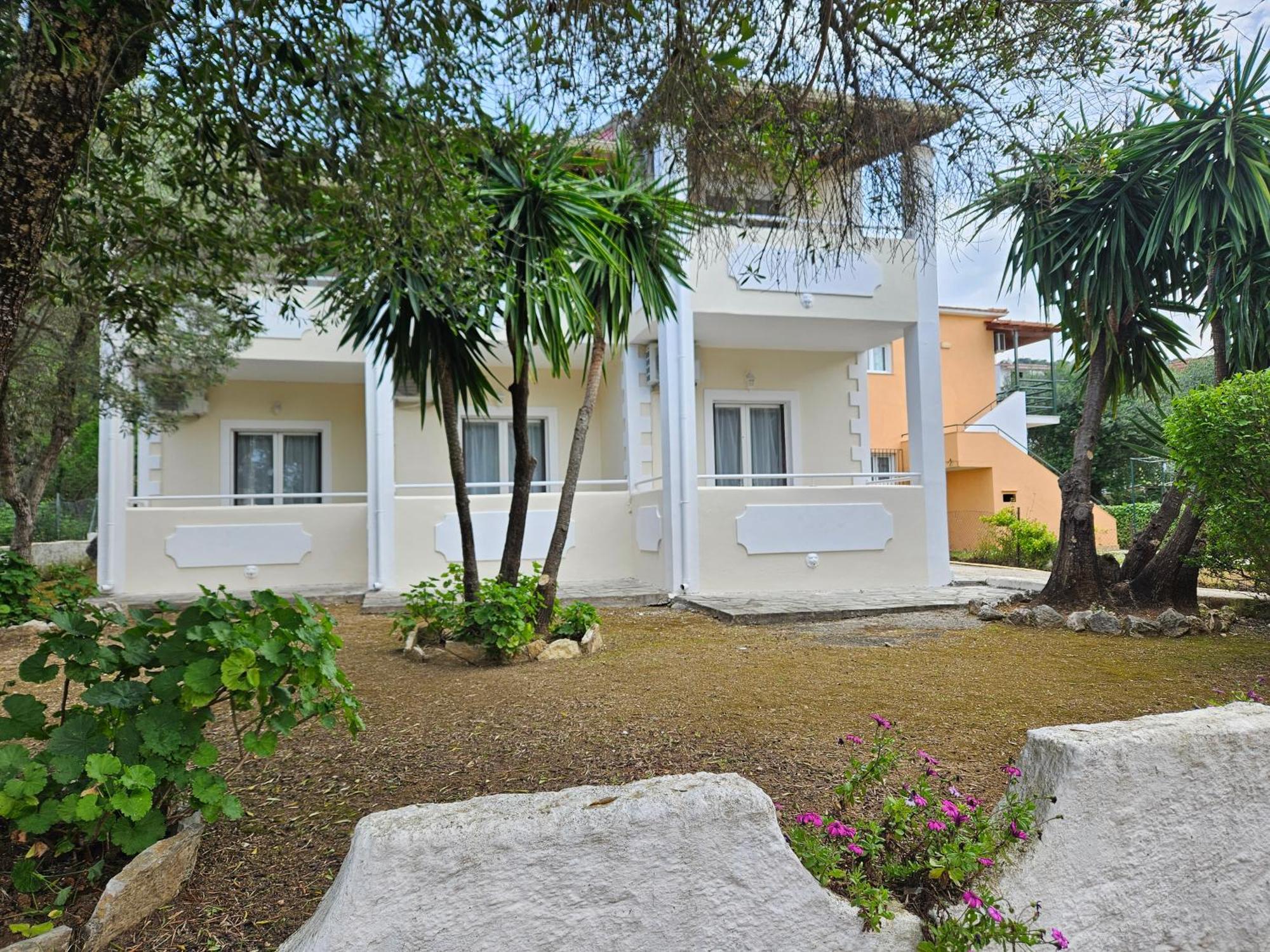 Villa Elena Ypsos Buitenkant foto
